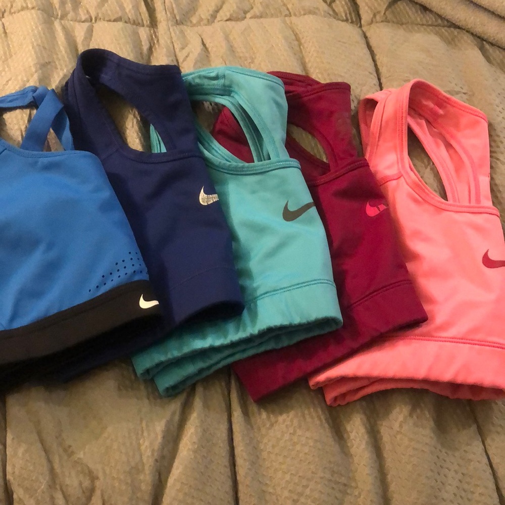 NIKE SPORTS BRA BUNDLE